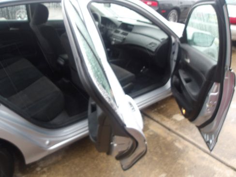 Used 2009 Honda Accord LX image 5