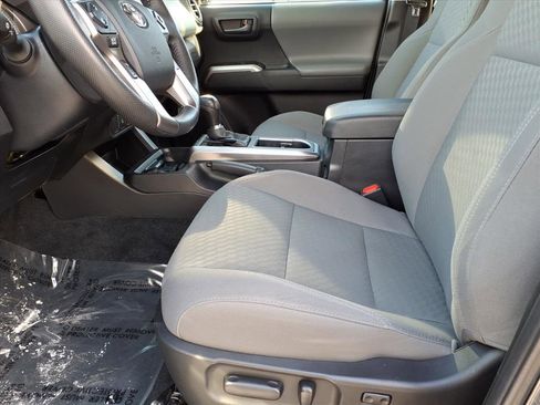 Certified 2023 Toyota Tacoma SR5 image 13