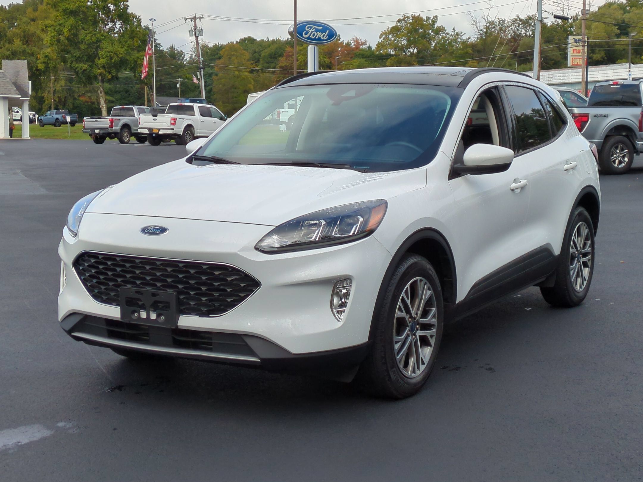Used 2022 Ford Escape SEL w/ Technology Package AWD/4WD image 7