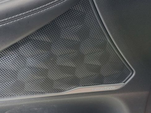 Used 2023 Hyundai Santa Fe Limited image 22