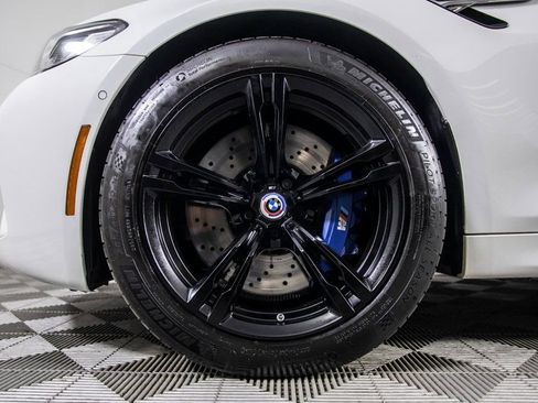 Used 2023 BMW M5 w/ Executive Package image 45