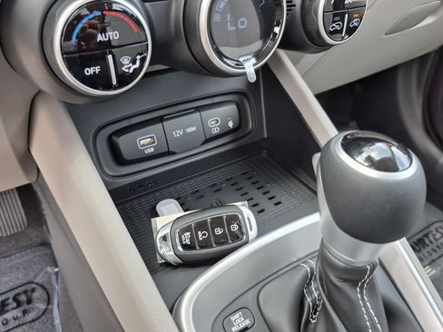 New 2026 Hyundai Venue SEL FWD image 26