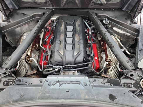 Used 2023 Chevrolet Corvette Stingray Premium Cpe w/ Z51 Performance Package RWD image 27