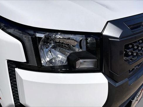 Certified 2025 Nissan Frontier SV RWD image 47