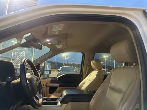 Used 2019 Ford F350 Lariat w/ Lariat Ultimate Package AWD/4WD image 36