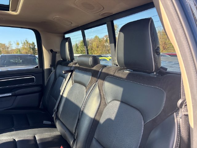 Used 2019 RAM 1500 Laramie AWD/4WD image 23