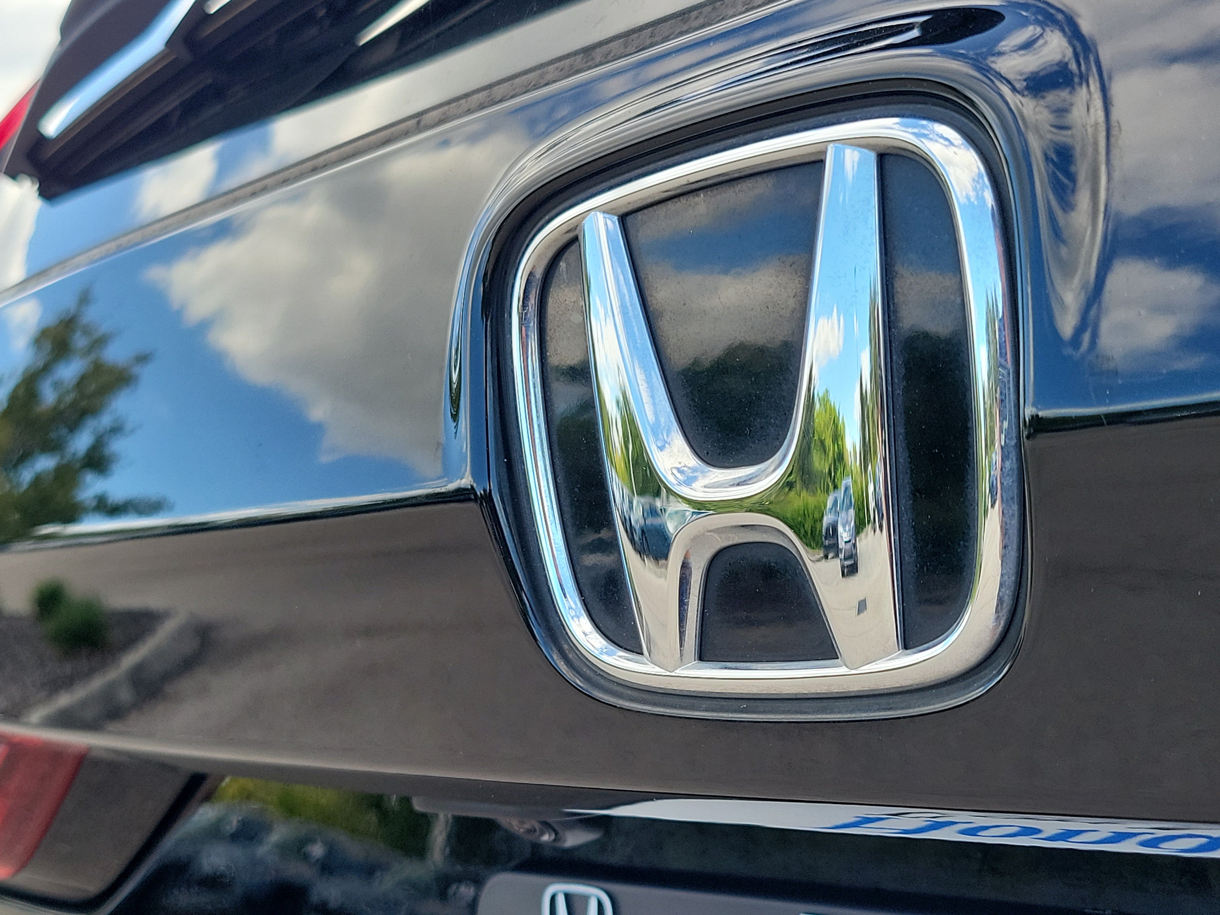 Used 2024 Honda CR-V EX image 8