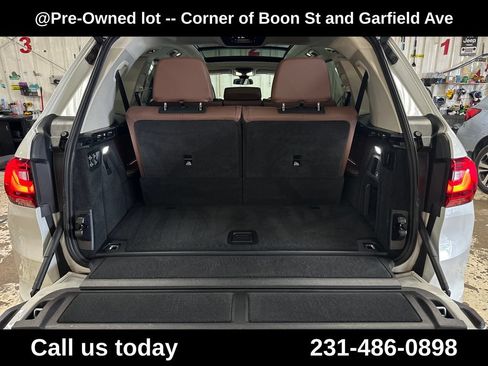 Used 2021 BMW X7 xDrive40i w/ Premium Package AWD/4WD image 22