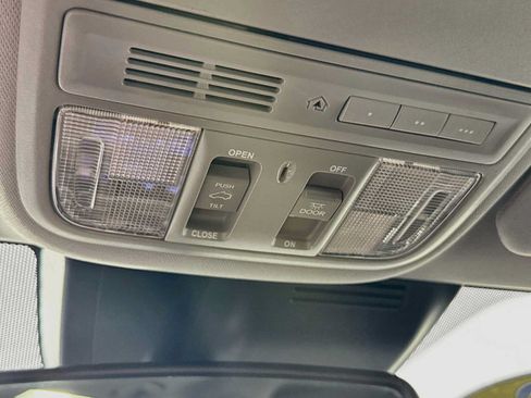 Used 2022 Honda CR-V EX-L image 24