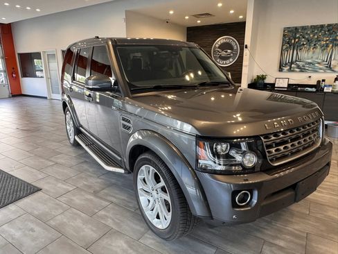 Used 2016 Land Rover LR4 HSE AWD/4WD image 3
