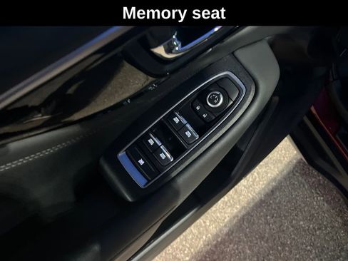 Used 2021 Subaru Outback Limited image 15