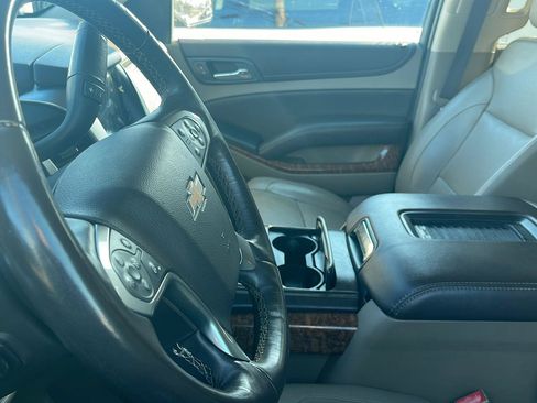 Used 2017 Chevrolet Tahoe Premier AWD/4WD image 10