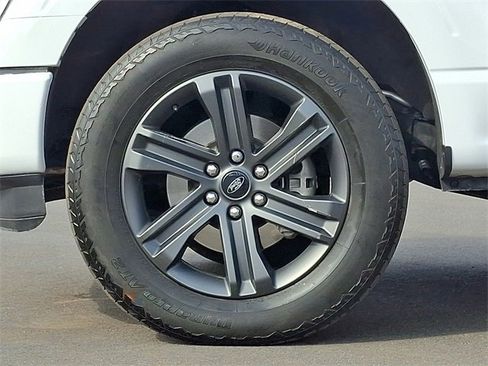 Used 2023 Ford F150 Lariat w/ Equipment Group 502A High image 8