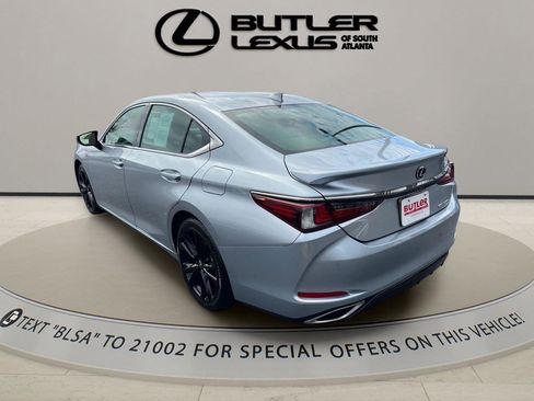 Certified 2022 Lexus ES 350 F Sport w/ Accessory Package image 7