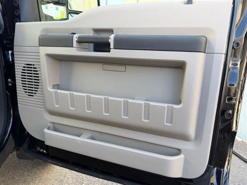 Used 2009 Ford F250 4x4 SuperCab Super Duty image 46