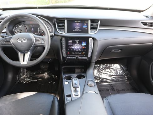 Certified 2023 INFINITI QX50 Luxe FWD image 19