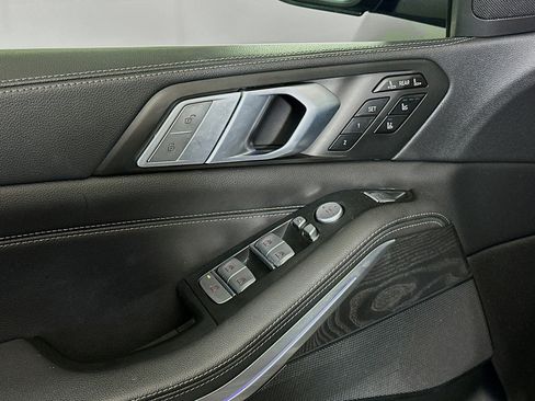 Used 2020 BMW X7 xDrive40i w/ Luxury Seating Package AWD/4WD image 15