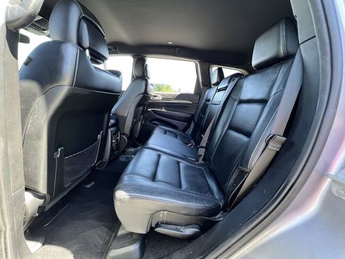 Used 2019 Jeep Grand Cherokee Limited AWD/4WD image 35