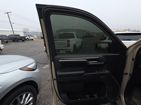 Certified 2023 GMC Sierra 1500 Elevation image 8