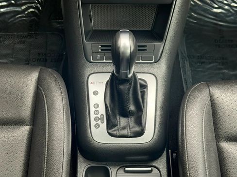 Used 2013 Volkswagen Tiguan S AWD/4WD image 18
