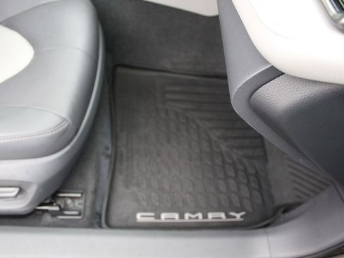 Used 2019 Toyota Camry XLE w/ Driver Assist Package image 25