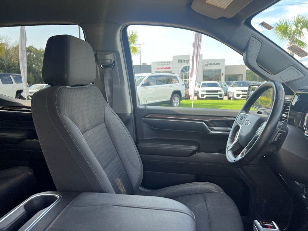 Used 2024 Chevrolet Silverado 1500 LT Trail Boss w/ Protection Package AWD/4WD image 16