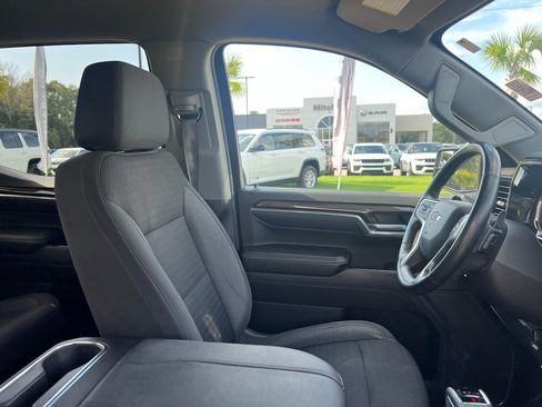 Used 2024 Chevrolet Silverado 1500 LT Trail Boss w/ Protection Package AWD/4WD image 16