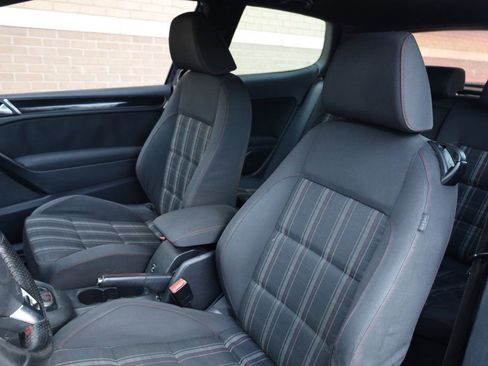 Used 2011 Volkswagen GTI Autobahn image 13