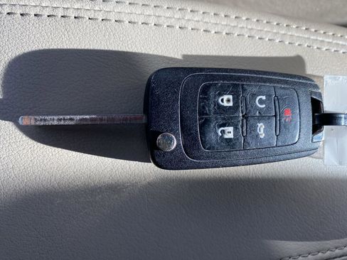 Used 2012 Buick Verano Convenience image 39
