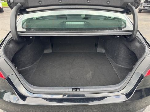 Used 2024 Toyota Camry LE FWD image 19