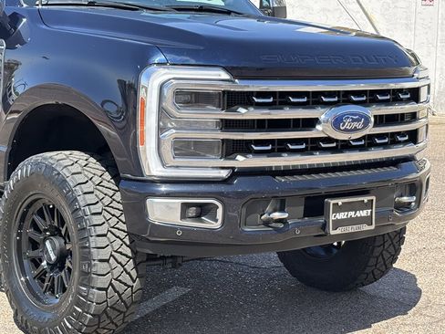 Used 2023 Ford F350 Platinum w/ Tremor Off-Road Package AWD/4WD image 11