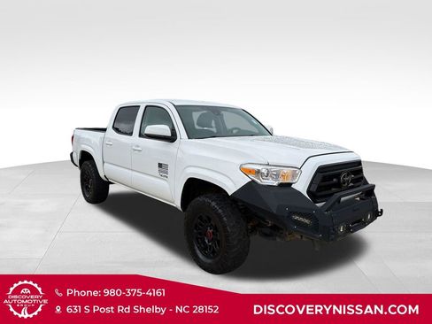 Used 2022 Toyota Tacoma SR AWD/4WD image 4