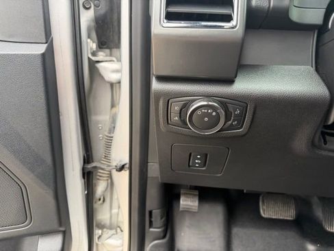 Used 2016 Ford F150 XLT w/ Equipment Group 301A Mid AWD/4WD image 19