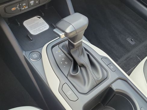 New 2026 Kia K4 GT-Line w/ GT-Line Premium Package FWD image 35