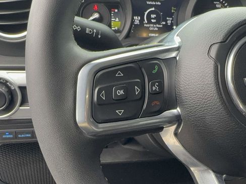 Used 2024 Jeep Wrangler Unlimited Sahara w/ Safety Group image 16