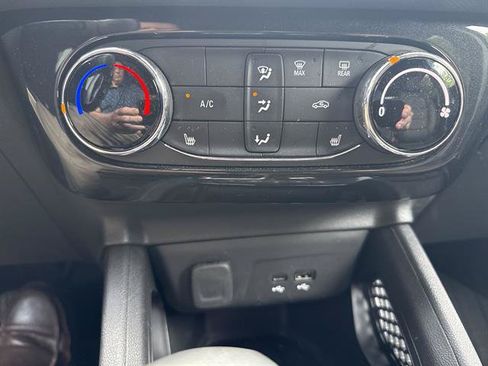 Certified 2025 Chevrolet TrailBlazer RS w/ Driver Confidence Package FWD image 17