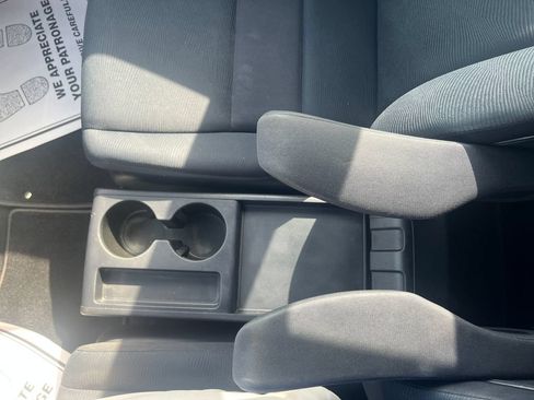 Used 2010 Honda CR-V LX image 17