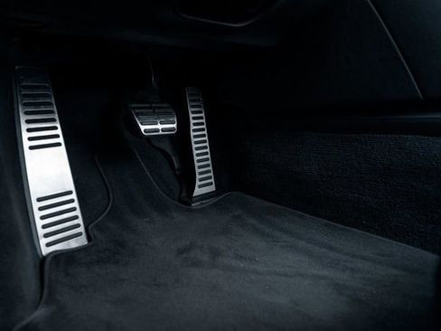 Used 2008 Audi R8 V8 image 21