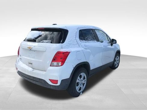 Used 2019 Chevrolet Trax LS w/ Tint and Cruise Package image 2