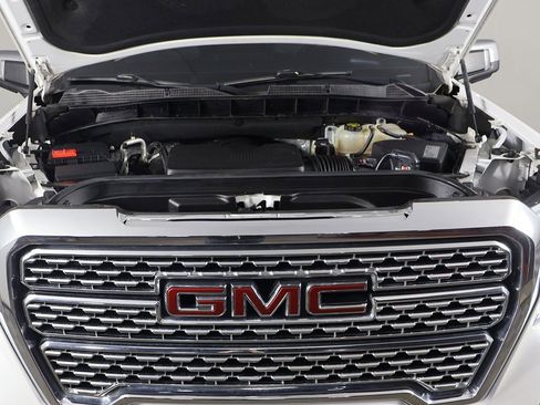 Used 2019 GMC Sierra 1500 SLT image 23