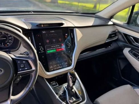 Used 2021 Subaru Outback Limited w/ Popular Package #2 AWD/4WD image 8