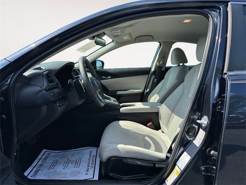 Used 2021 Honda Insight EX image 9