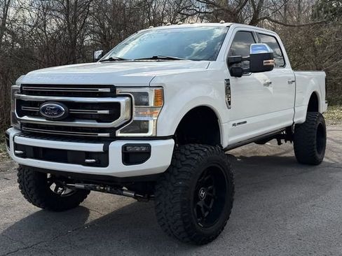 Used 2022 Ford F350 Platinum image 1