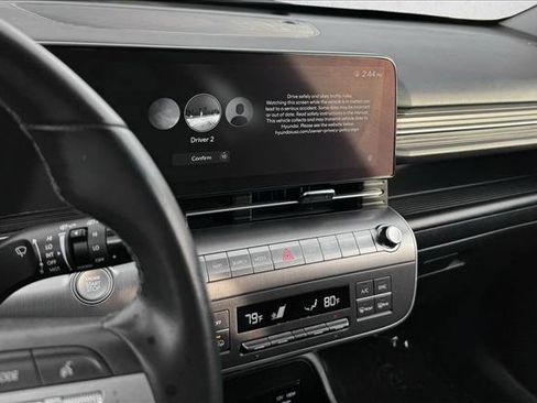 Used 2024 Hyundai Kona SEL image 13