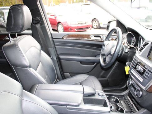 Used 2012 Mercedes-Benz ML 350 4MATIC image 11