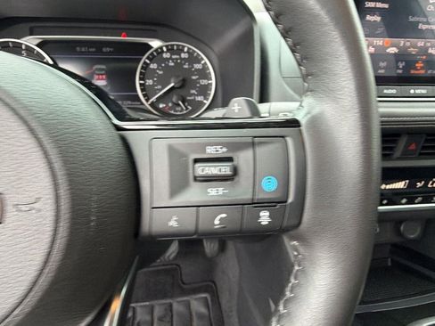 Used 2023 Nissan Rogue SV w/ SV Premium B Package FWD image 26
