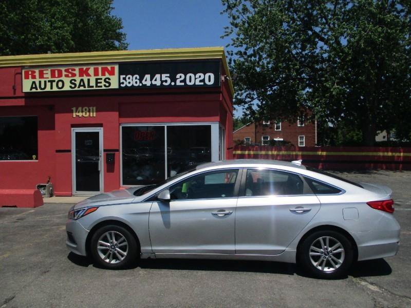 Used 2016 Hyundai Sonata SE FWD image 4