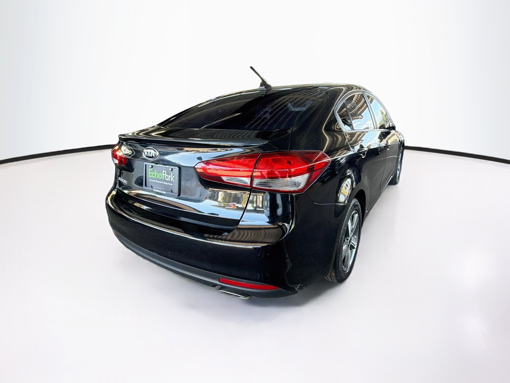 Used 2018 Kia Forte S FWD image 9