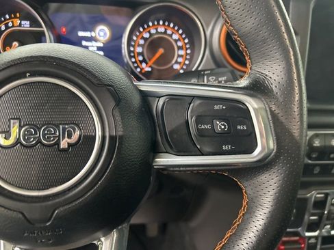 Used 2023 Jeep Gladiator Mojave w/ LED Lighting Group image 13