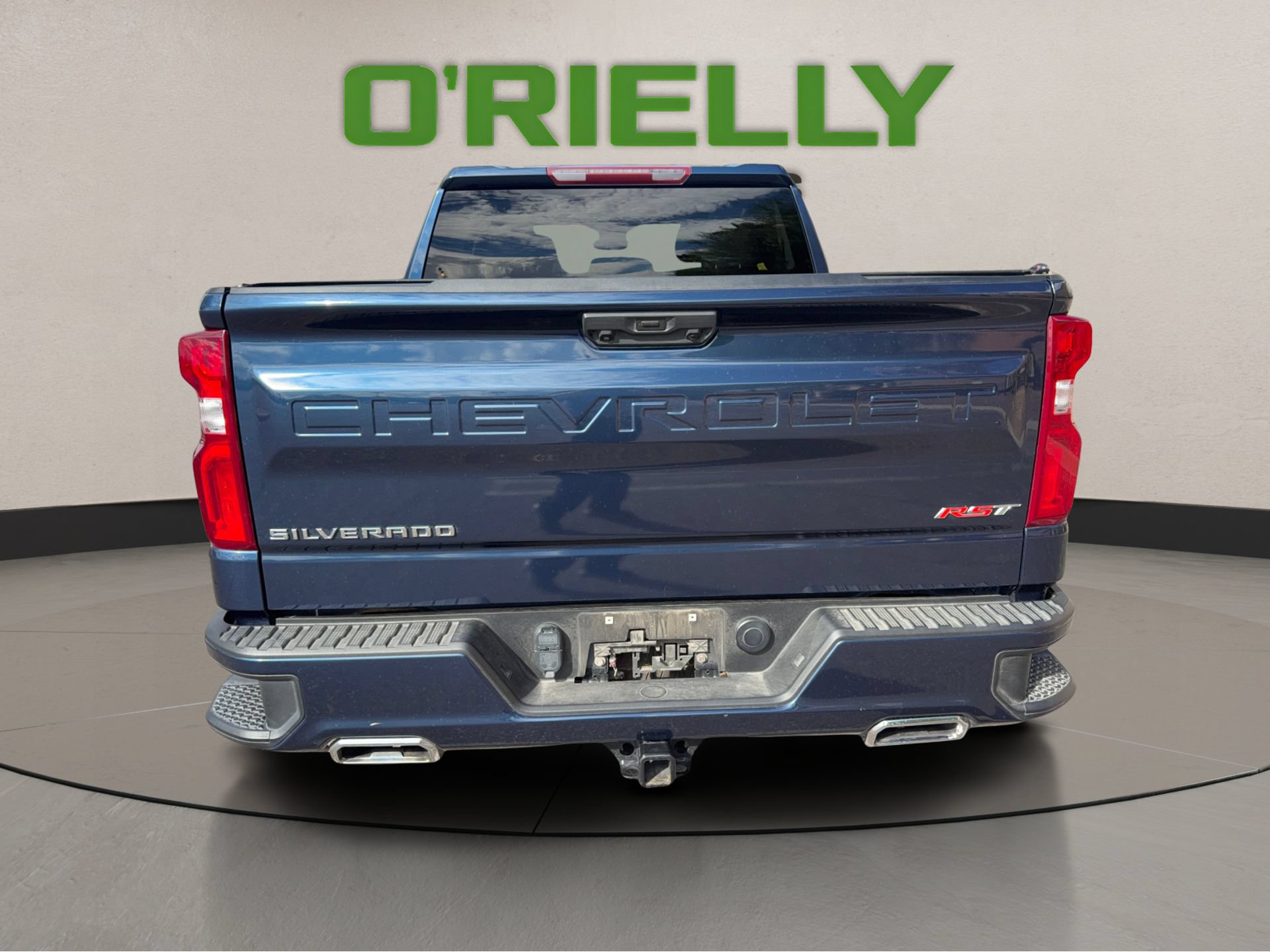 Used 2023 Chevrolet Silverado 1500 RST w/ Z71 Off-Road Package AWD/4WD image 4